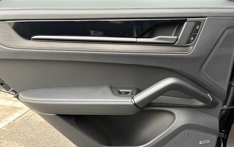 Porsche Cayenne III, 2026 год, 15 760 000 рублей, 24 фотография