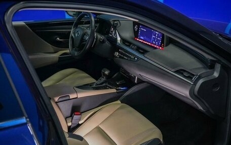 Lexus ES VII, 2021 год, 5 870 000 рублей, 13 фотография