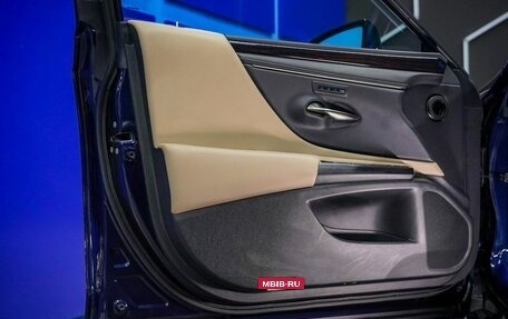 Lexus ES VII, 2021 год, 5 870 000 рублей, 15 фотография