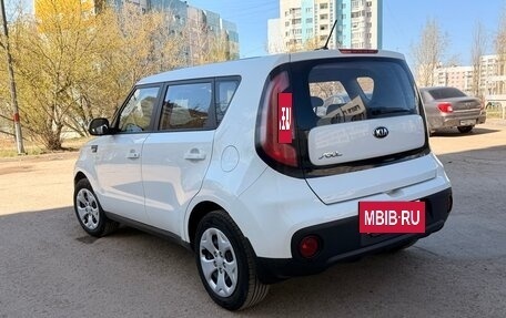 KIA Soul II рестайлинг, 2019 год, 1 397 000 рублей, 3 фотография