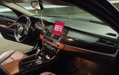 BMW 5 серия, 2011 год, 1 300 000 рублей, 16 фотография