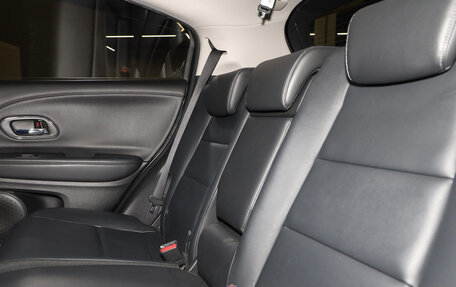 Honda Vezel, 2014 год, 1 649 000 рублей, 18 фотография