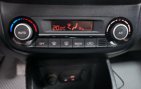 KIA Rio III рестайлинг, 2016 год, 898 000 рублей, 13 фотография