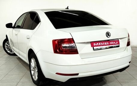 Skoda Octavia, 2018 год, 1 570 000 рублей, 7 фотография