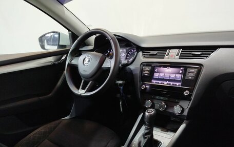 Skoda Octavia, 2018 год, 1 570 000 рублей, 14 фотография