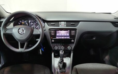 Skoda Octavia, 2018 год, 1 570 000 рублей, 15 фотография