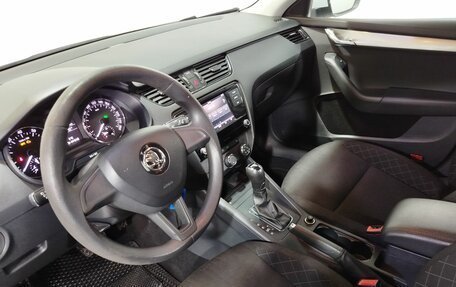 Skoda Octavia, 2018 год, 1 570 000 рублей, 20 фотография