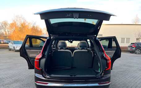 Volvo XC90 II рестайлинг, 2026 год, 11 000 000 рублей, 5 фотография