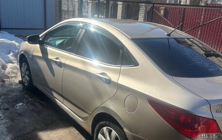 Hyundai Solaris II рестайлинг, 2012 год, 670 000 рублей, 5 фотография