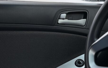 Hyundai Solaris II рестайлинг, 2011 год, 730 000 рублей, 8 фотография