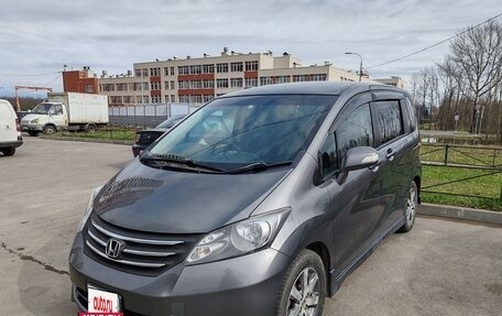 Honda Freed I, 2009 год, 1 000 000 рублей, 5 фотография
