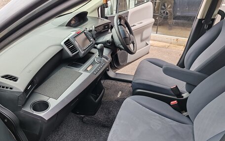 Honda Freed I, 2009 год, 1 000 000 рублей, 17 фотография