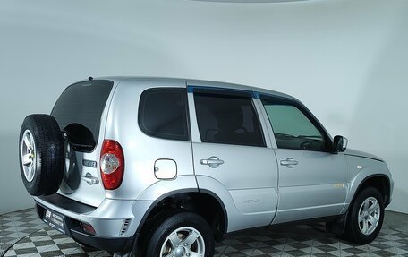 Chevrolet Niva I рестайлинг, 2017 год, 845 000 рублей, 6 фотография