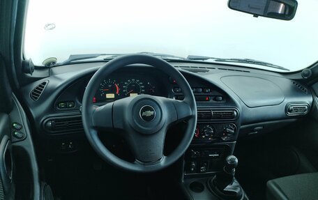 Chevrolet Niva I рестайлинг, 2017 год, 845 000 рублей, 11 фотография