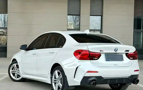 BMW 1 серия, 2023 год, 1 833 000 рублей, 5 фотография
