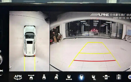 Honda Vezel, 2023 год, 1 921 000 рублей, 17 фотография