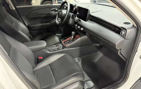 Honda Vezel, 2023 год, 1 921 000 рублей, 11 фотография