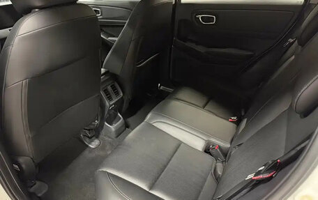 Honda Vezel, 2023 год, 1 921 000 рублей, 14 фотография