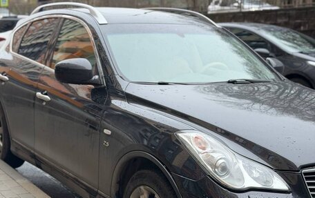 Infiniti QX50 I рестайлинг, 2014 год, 1 480 000 рублей, 4 фотография