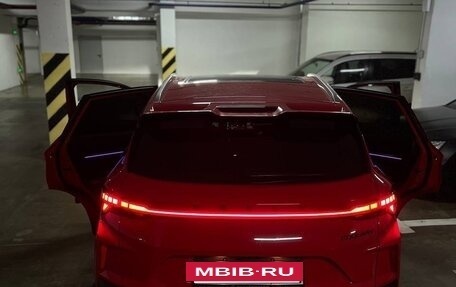 Geely Coolray I, 2024 год, 2 600 000 рублей, 2 фотография