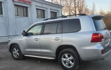 Toyota Land Cruiser 200, 2010 год, 2 200 000 рублей, 4 фотография