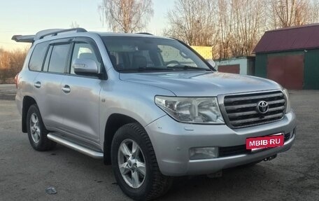 Toyota Land Cruiser 200, 2010 год, 2 200 000 рублей, 2 фотография