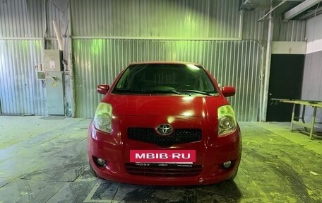 Toyota Yaris III рестайлинг, 2008 год, 700 000 рублей, 5 фотография