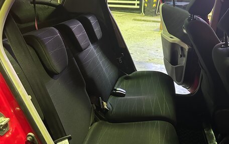 Toyota Yaris III рестайлинг, 2008 год, 700 000 рублей, 19 фотография