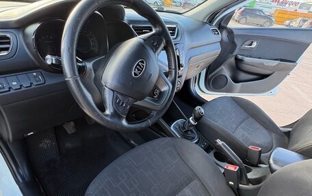 KIA Rio III рестайлинг, 2012 год, 830 000 рублей, 9 фотография