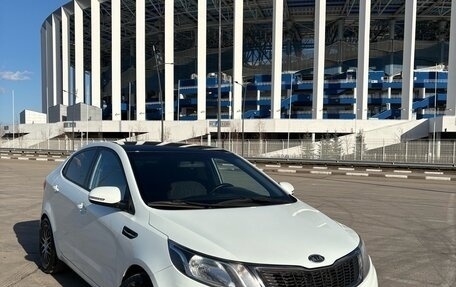 KIA Rio III рестайлинг, 2012 год, 830 000 рублей, 2 фотография