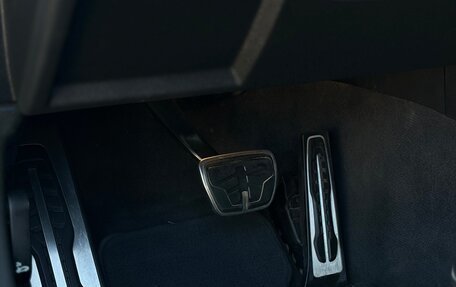 BMW 3 серия, 2019 год, 3 100 000 рублей, 32 фотография