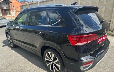 Volkswagen Taos, 2022 год, 2 500 000 рублей, 3 фотография