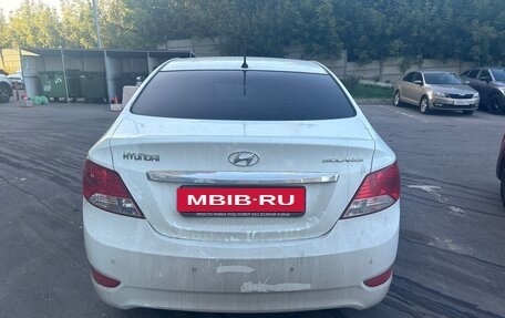 Hyundai Solaris II рестайлинг, 2013 год, 680 000 рублей, 4 фотография