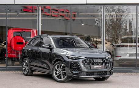 Audi Q5, 2025 год, 9 399 000 рублей, 2 фотография