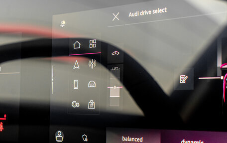 Audi Q5, 2025 год, 9 399 000 рублей, 16 фотография