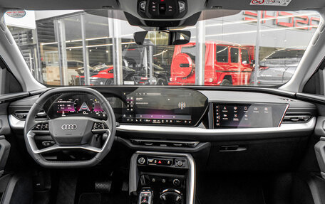 Audi Q5, 2025 год, 9 399 000 рублей, 28 фотография