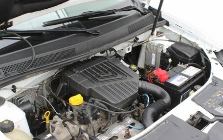 Renault Logan II, 2017 год, 730 000 рублей, 9 фотография