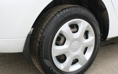 Renault Logan II, 2017 год, 730 000 рублей, 20 фотография