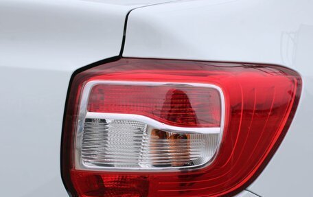 Renault Logan II, 2017 год, 730 000 рублей, 19 фотография