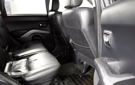 Mitsubishi Outlander III рестайлинг 3, 2008 год, 615 000 рублей, 7 фотография