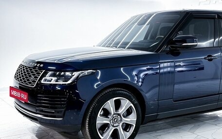 Land Rover Range Rover IV рестайлинг, 2018 год, 9 000 000 рублей, 6 фотография