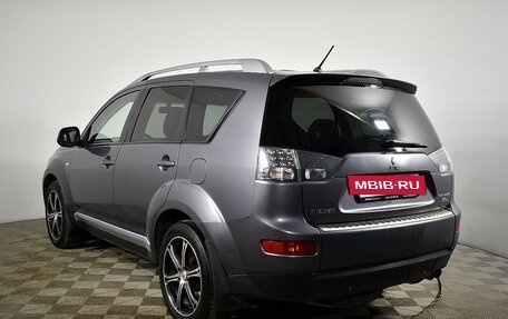 Mitsubishi Outlander III рестайлинг 3, 2008 год, 615 000 рублей, 3 фотография