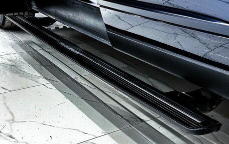 Land Rover Range Rover IV рестайлинг, 2018 год, 9 000 000 рублей, 11 фотография