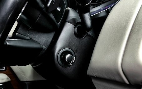 Land Rover Range Rover IV рестайлинг, 2018 год, 9 000 000 рублей, 17 фотография