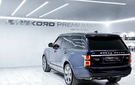 Land Rover Range Rover IV рестайлинг, 2018 год, 9 000 000 рублей, 31 фотография