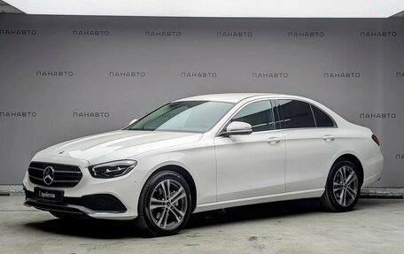 Mercedes-Benz E-Класс, 2021 год, 5 699 000 рублей, 1 фотография