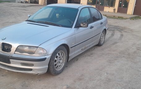 BMW 3 серия, 2000 год, 200 000 рублей, 1 фотография