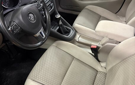 Volkswagen Golf VI, 2010 год, 860 000 рублей, 24 фотография