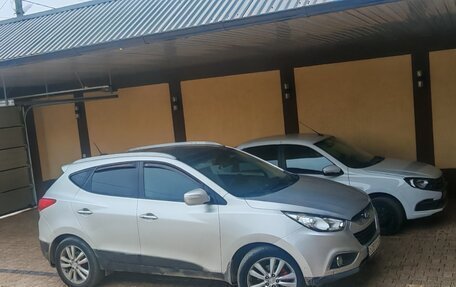 Hyundai ix35 I рестайлинг, 2012 год, 1 195 000 рублей, 2 фотография