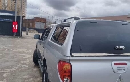 Mitsubishi L200 IV рестайлинг, 2014 год, 2 200 000 рублей, 8 фотография